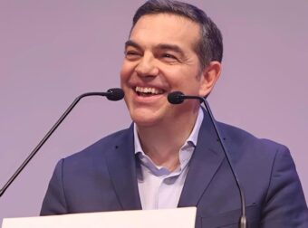 Για «νικηφόρα παράταξη» μίλησε ο Τσίπρας από τη Θεσσαλονίκη: «Έτοιμη να αναλάβει τα ηνία της χώρας»