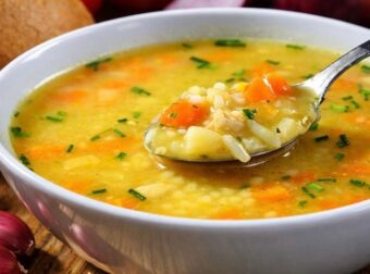 Οι 3 καλύτερες σούπες για άμυνα απέναντι σε ιώσεις και κρυολογήματα