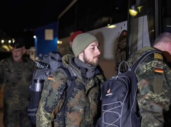 Αποχωρούν οι Γερμανοί στρατιώτες από την Γροιλανδία – «Οι απειλές για δασμούς υπονομεύουν το ΝΑΤΟ» απαντούν οι «8» στον Τραμπ