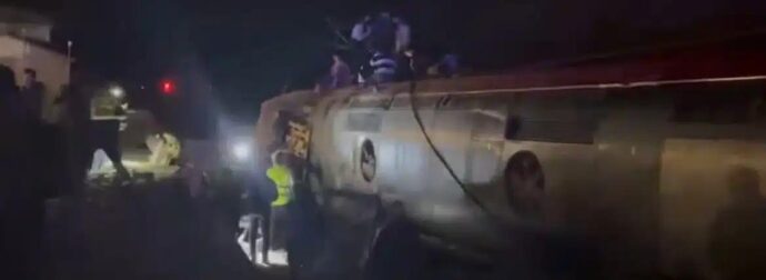 Ισπανία: Τουλάχιστον δέκα νεκροί και 25 σοβαρά τραυματίες από σύγκρουση τρένων