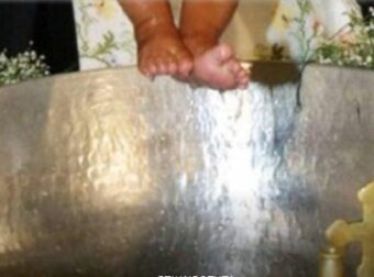 Αντί για γλέντι, κηδεία: Βρεφάκι 2 μηνών «έσβησε» λίγο μετά την βάπτισή του