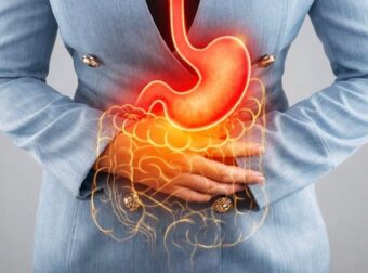 3 τρόποι που το στομάχι «προειδοποιεί» για πρόβλημα στην καρδιά