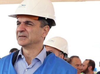 Περήφανος ο Μητσοτάκης – Επισκέφτηκε σήμερα το εργοτάξιο του νέου αεροδρόμιου που ετοιμάζεται