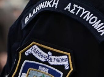 Αστυνομικοί πήγαν να αγοράσουν νερό και ήρθαν αντιμέτωποι με κλέφτες – Παλαιστίνιος τούς επιτέθηκε ενώ φώναζε «@@@@ την Ελλάδα»