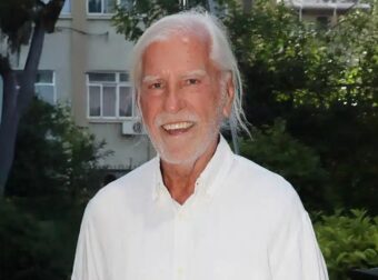 Πέθανε ο θρύλος της νυχτερινής διασκέδασης Λάκης Ραπτάκης 