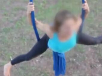 Ξεσπά ο γιος της δασκάλας γιόγκα που έβαζε βόμβες: «Απέτυχε το κράτος να την προστατεύσει ως ασθενή και την αντιμετωπίζει ως παραβάτη»