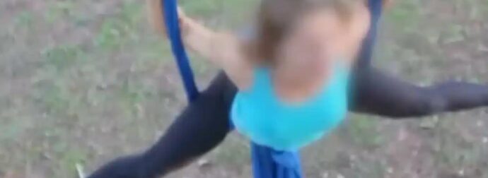 Ξεσπά ο γιος της δασκάλας γιόγκα που έβαζε βόμβες: «Απέτυχε το κράτος να την προστατεύσει ως ασθενή και την αντιμετωπίζει ως παραβάτη»