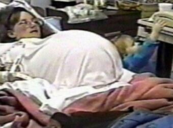 29χρονη έγκυος το 1997 έκανε επτάδυμα – Δείτε πως είναι 23 χρόνια αργότερα