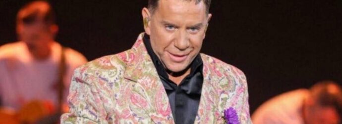 Γιώργος Μαζωνάκης: Τα νεότερα για την κατάσταση της υγείας του – Στο νοσοκομείο και η μητέρα του