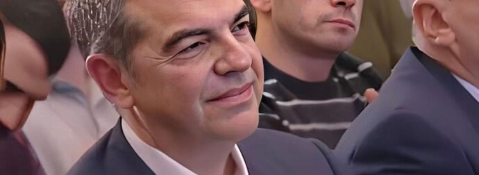 Πλήθος κόσμου για τον Αλέξη Τσίπρα και την «Ιθάκη» του στη Λάρισα – Στο πλάι του η Περιστέρα πιο όμορφη από ποτέ