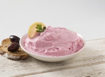 Θα πάθετε σоκ μόλις μάθετε τι περιέχει μέσα ο ταραμάς