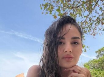 Χαμός με πασίγνωστη Ελληνίδα – Πήγε Ταϊλανδή για μπάνιο Φεβρουάριο μήνα και έπαθαν όλοι σοκ με το κοpμί της όταν σηκώθηκε 