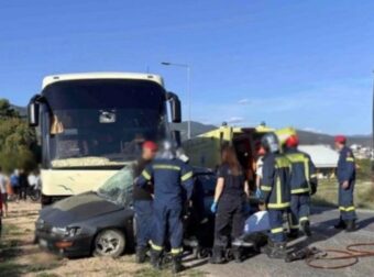 Τροχαίο στη Φθιώτιδα: ΚΤΕΛ με 58 επιβάτες συγκρούστηκε με αυτοκίνητο
