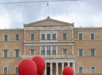 Παραλύει η χώρα: Ποιοι συμμετέχουν στην απεργία της ΑΔΕΔΥ για τα Τέμπη – Κλειστό το κέντρο