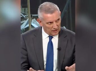 Κωνσταντίνος Φλώρος: «Είμαστε στην έναρξη του Γ΄ Παγκοσμίου Πολέμου»