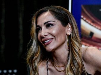 Κυκλοφόρησε μετά σε δίσκο της: Με αυτό το τραγούδι ετοιμαζόταν η Δέσποινα Βανδή να εκπροσωπήσει την Ελλάδα στη Eurovision