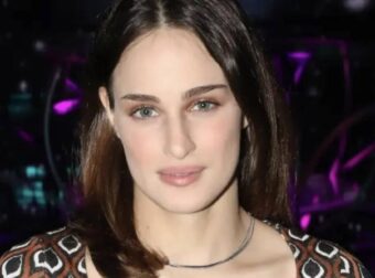 Μαρία Βοσκοπούλου: Η κόρη του Τόλη Βοσκόπουλου και της Άντζελας Γκερέκου είναι ερωτευμένη – Η φωτογραφία με τον σύντροφό της