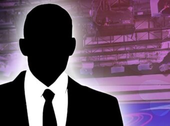 Καβγάς σοκ αντρών παρουσιαστών στην ελληνική τηλεόραση για τα μάτια ενός… άντρα