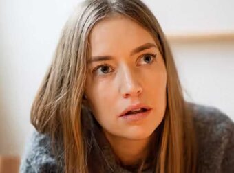 Σnμάδια πως κάποιος σου πpοκαλεί κακó και δεν το καταλαβαiνεις