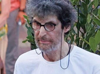 Ο Γιώργος Θεοδωράκης ζητά βοήθεια: «Σκέφτομαι…»