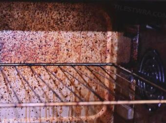 Η γιαγιά μου μου δίδαξε ένα απίστευτα εύκολο κόλπο για να κάνω τις σχάρες φούρνου να φαίνονται ολοκαίνουργιες με μηδενική προσπάθεια