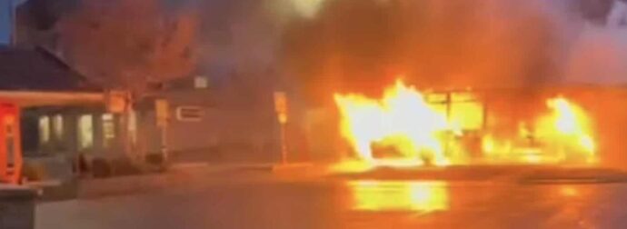 Τραγωδία στην Ελβετία: 6 νεκροί και τουλάχιστον 5 τραυματίες μετά από φωτιά σε λεωφορείο