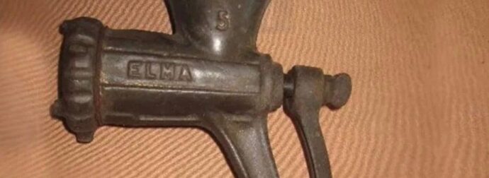 Το μυστηριώδες μεταλλικό αντικείμενο που κίνησε το ενδιαφέρον του διαδικτύου: Γνωρίζετε σε τι χρησίμευε;