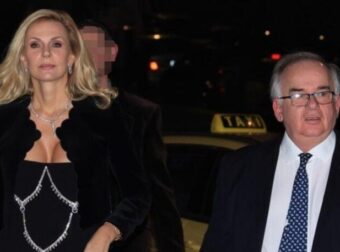 Η Έμυ Λιβανίου γιόρτασε τα γενέθλιά της στο πλευρό του εφοπλιστή Π. Παππά – Σπάνια δημόσια εμφάνιση για το ερωτευμένο ζευγάρι