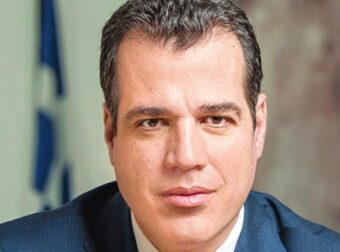 Θάνος Πλεύρης: «Είμαστε έτοιμοι για πιο σκληρά μέτρα εάν δούμε αυξημένες ροές»