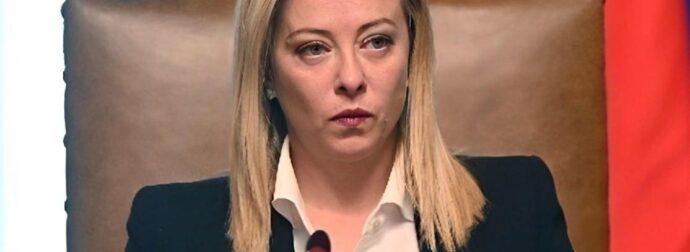 Μελόνι: «H Ιταλία μειώνει τους φόρους στα καύσιμα για τις επόμενες τρεις εβδομάδες»