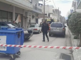 Νεκρός βρέθηκε 51χρονος τραγουδιστής, εντοπίστηκε μαχαιρωμένος στο σπίτι του