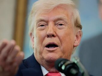 Ντόναλντ Τραμπ: «Το Ιράν θέλει απεγνωσμένα συμφωνία, δέχτηκε να μην αποκτήσει ποτέ πυρηνικά»