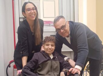 Ο Μικρός Μάριος βγήκε νικητής και επέστρεψε σπίτι του: «Βγήκαμε από το νοσοκομείο και μαζί μας βγήκε ξανά κι η ζωή »