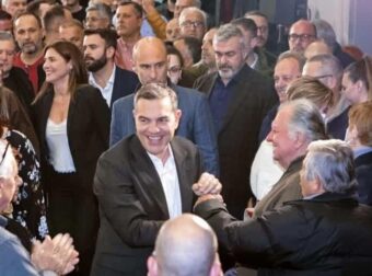 Τσίπρας: «Δεν θα μείνει χωρίς αντίπαλο ο Μητσοτάκης»