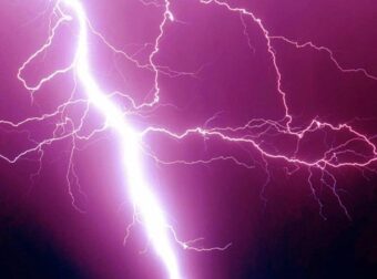 Έρχεται ακραία και επικίνδυνη καταιγίδα 48 ωρών – Οι 7 περιοχές που είναι στο «κόκκινο»