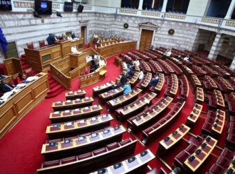 Σεισμός στο πολιτικό σκηνικό: Η Ευρωπαϊκή Εισαγγελία ζητά την άρση ασυλίας 11 βουλευτών για το σκάνδαλο ΟΠΕΚΕΠΕ