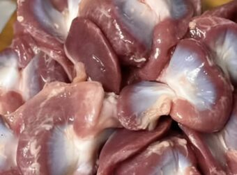 Γιατί πρέπει να τρώτε στομάχια κοτόπουλου