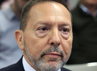 Γιάννης Στουρνάρας: «Τεράστιο λάθος το ενδεχόμενο πρόωρων εκλογών»