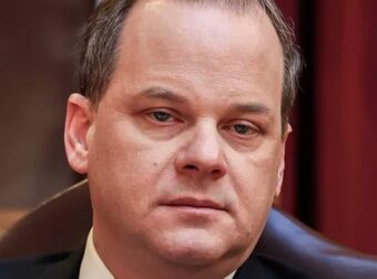 ΟΠΕΚΕΠΕ: Κώστας Αχ. Καραμανλής και Κατερίνα Παπακώστα οι δυο βουλευτές για τους οποίους ζητείται η άρση ασυλίας τους για κακουργήματα