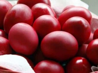 Πασχαλινά αυγά: Πόσο διαρκούν εκτός ψυγείου – Προσοχń