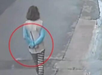 Λακωνία: Σοκ με βίντεο που δείχνει γυναίκα δεμένη πισθάγκωνα να περπατάει ξυπόλητη – Μία εβδομάδα αργότερα πέθανε