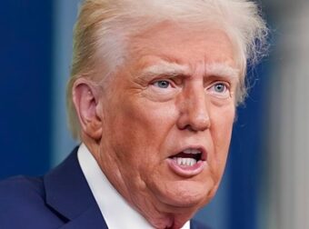 Ο Τραμπ απειλεί με αφανισμό το Ιράν: «Ένας ολόκληρος πολιτισμός θα πεθάνει απόψε»