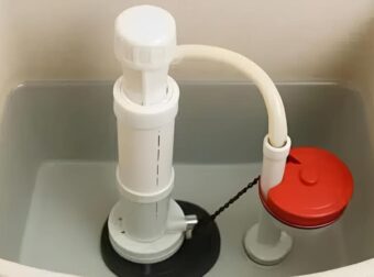 8 λόγοι που πρέπει να βάζετε ξύδι στο καζανάκι σας είναι κορυφαίο κόλπο