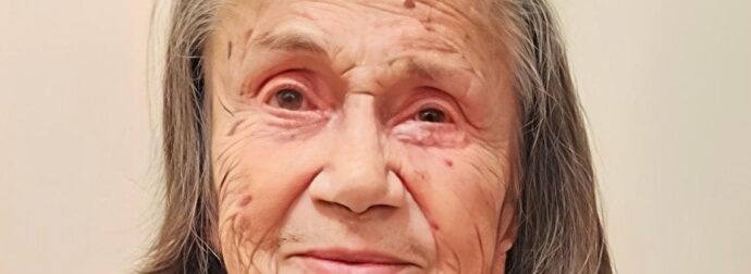 Τυφλή και ξεχασμένη από τους συναδέλφους της ζει τα τελευταία χρόνια η γνωστή Ελληνίδα ηθοποιός