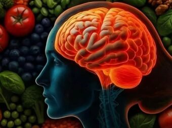 Άνοια: 5 τροφές που προστατεύουν τον εγκέφαλο μετά τα 60