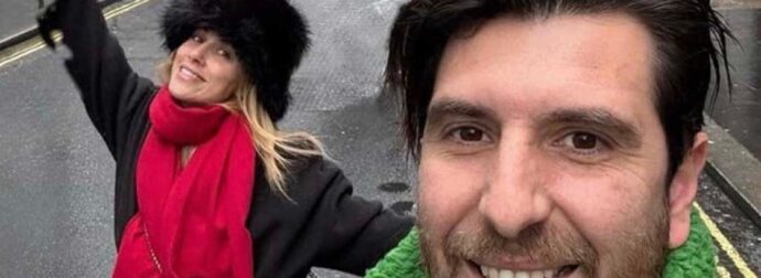 Ντορέττα Παπαδημητρίου & Γιώργος Γεροντιδάκης: Πιασμένοι χέρι-χέρι στα στενά της Μυκόνου