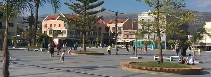 Κεφαλονιά: Μυστήριο με 19χρονη που βρέθηκε νεκρή στην κεντρική πλατεία του Αργοστολίου