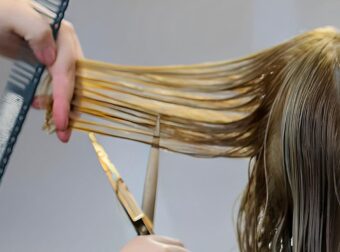 Το ιδανικό κούρεμα για γυναίκες μετά τα 60 – «Ανανεώνει» το πρόσωπο, λειτουργεί σαν φυσικό μπότοξ