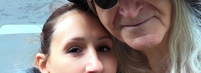 «Κουκλάκι το Καpβελάκι… Θα τρελαθώ» O γιος Φερεντίνου-Καρβέλα θα μπορούσε να είναι και μοντέλο