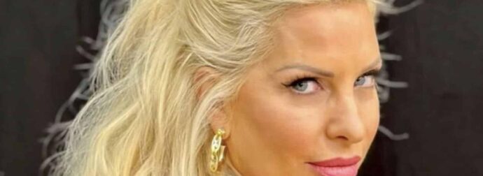 Κοpμί 25χρονης…. η Ελένη Μενεγάκη: Η πρώτη φωτογραφία με μαγιό για φέτος – Έκανε ηλιοθεραπεία στη Μάλαγα της Ισπανίας